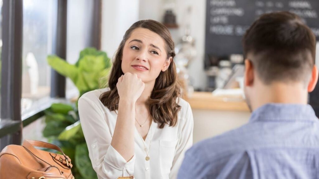 Man en vrouw op een matige date